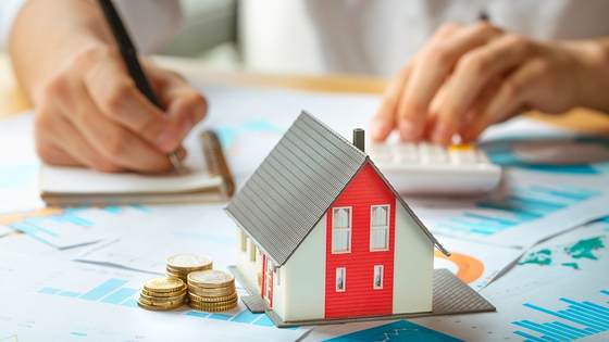 Selling a home may come with some unexpected costs. Here's what you should anticipate.